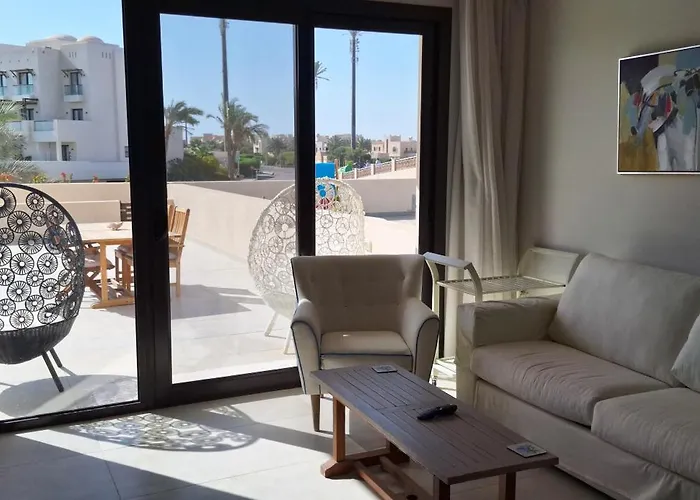 El Gouna, Modern 1br Fanadir Marina Terrace, Wifi, Parking Walk To Restaurants Apartment *