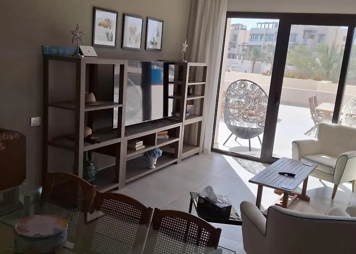El Gouna, Modern 1br Fanadir Marina Terrace, Wifi, Parking Walk To Restaurants * el-Guna